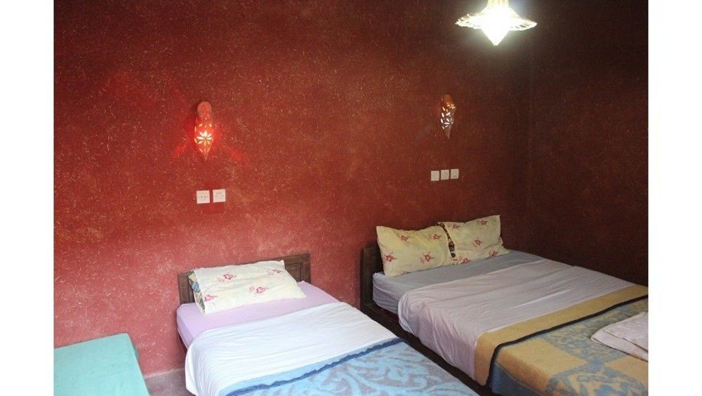 Auberge Restaurant Tissili " Oasis De Fint" Zewnętrze zdjęcie